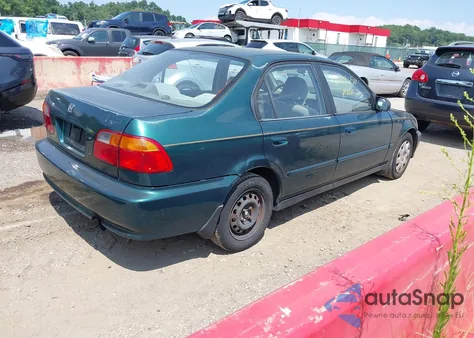 2000 Honda Civic Value Package from USA, damaged, VIN 2HGEJ6610YH558493